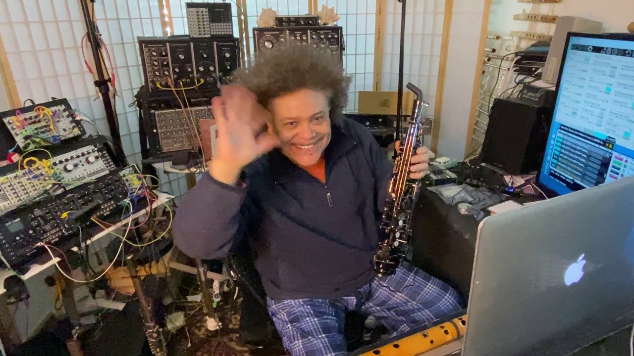 Pedro Eustache Plays the Emeo Digital Saxophone.